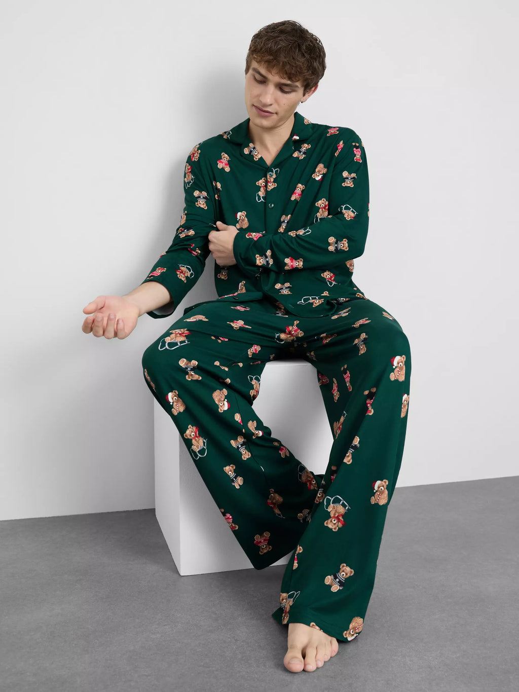 Men's Green Bear Family Christmas Pajamas